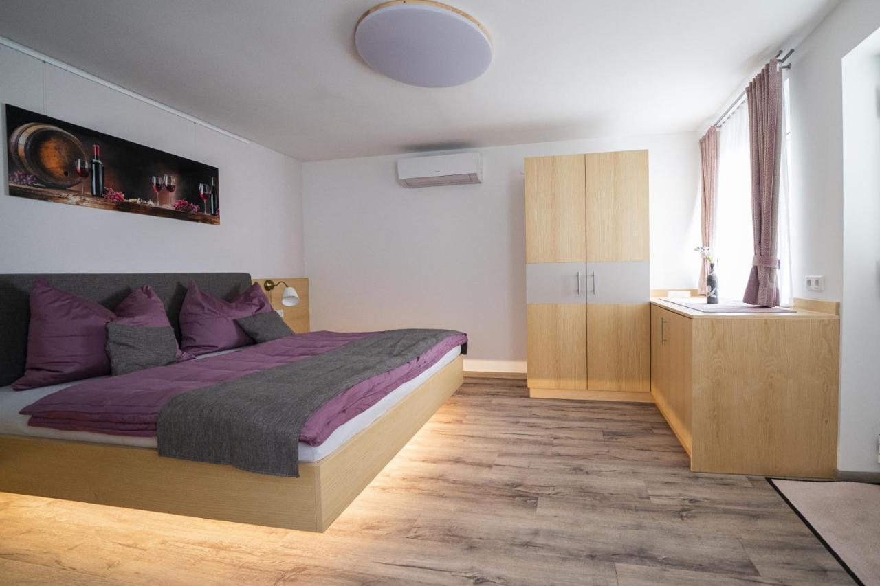 Appartement Winzerhof Lentsch à Jois Extérieur photo