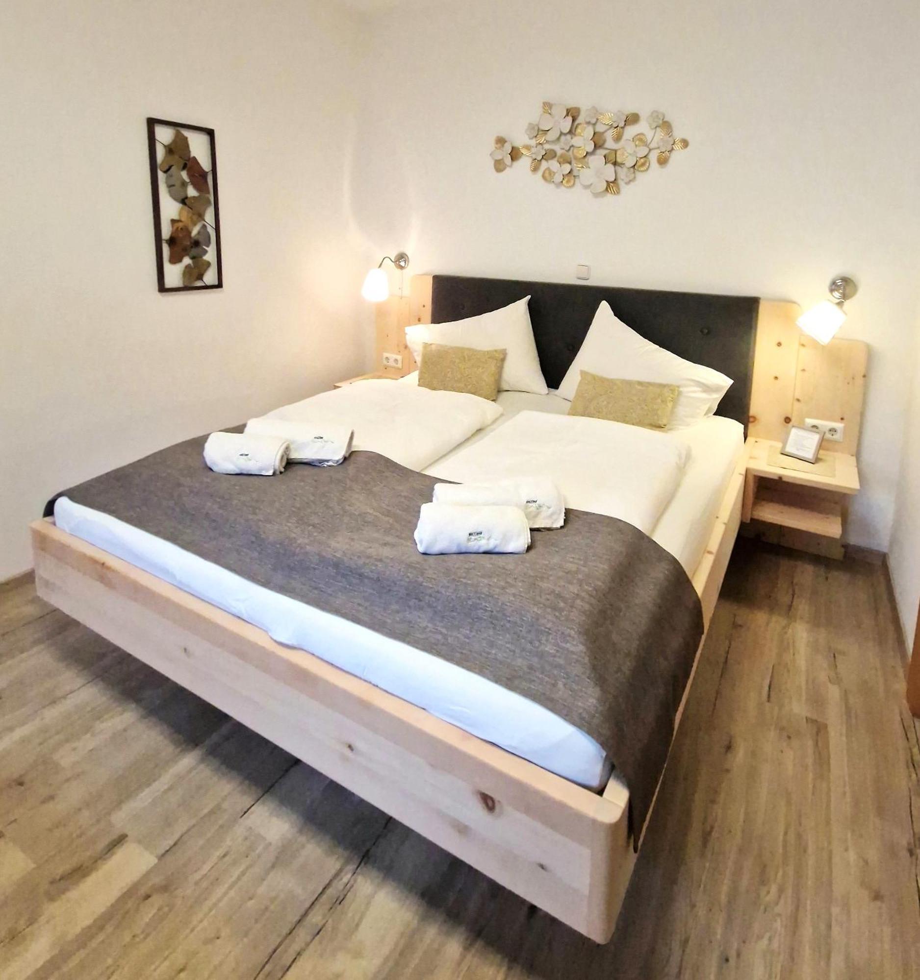 Appartement Winzerhof Lentsch à Jois Extérieur photo